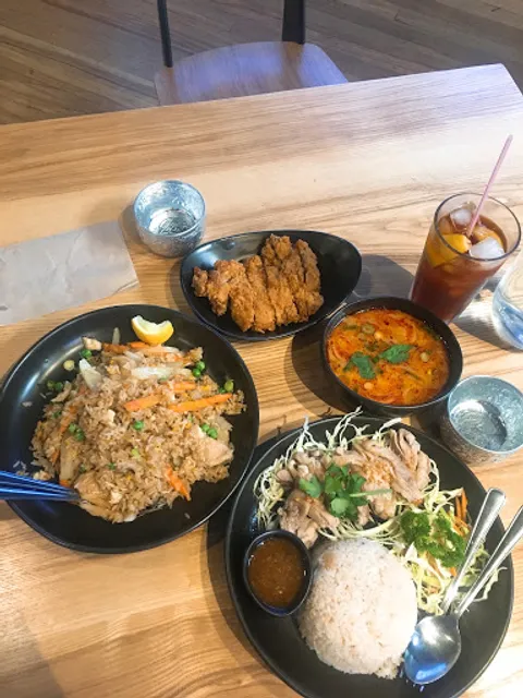 Aroy Thai Eatery - Commerce Street