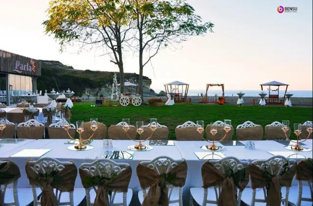 AKÇAKOCA PARLA BEACH OTEL