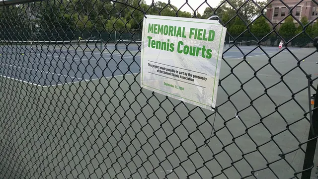 Memorial Field Tennis Courts