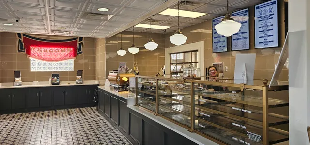 Parlor Doughnuts Bowling Green