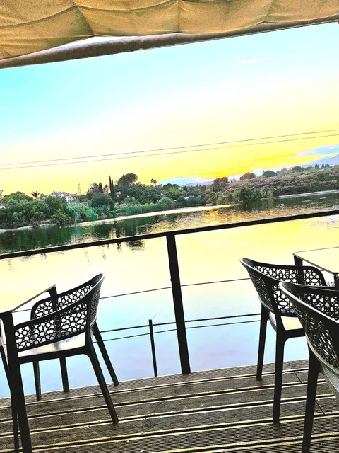 LA CABAÑA DEL LAGO Marbella | Restaurante Italiano PIZZERÍA