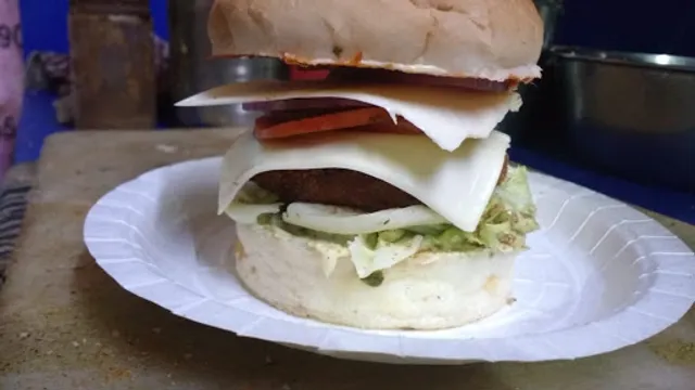 Banjara Famous Fast Food