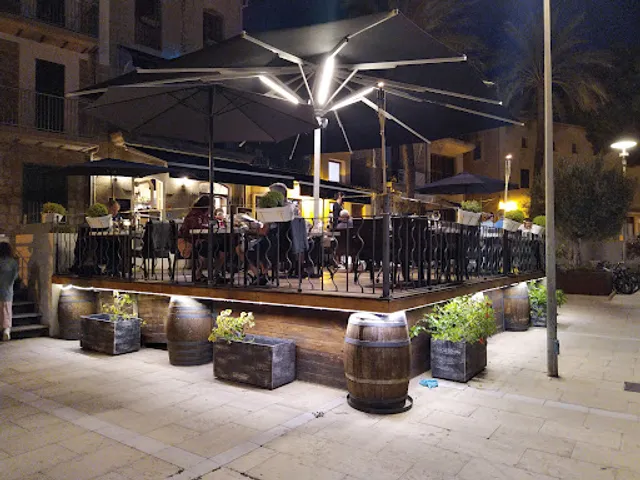 Só Caprichos Restaurant