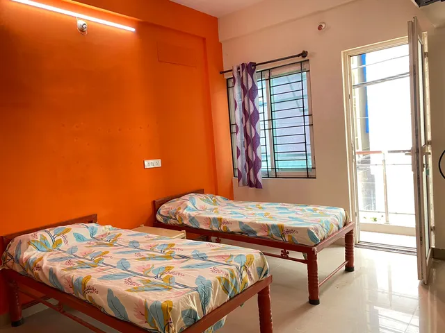 Lime Wood Pg For Ladies