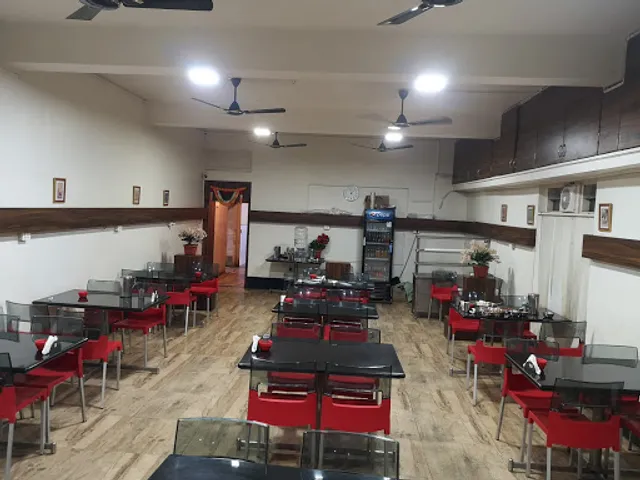 Maahir's Family Restaurant (Fishland)