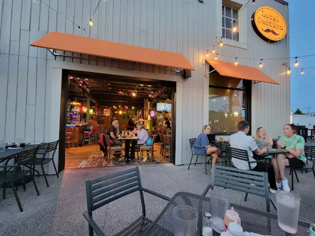 Local Cantina Grove City