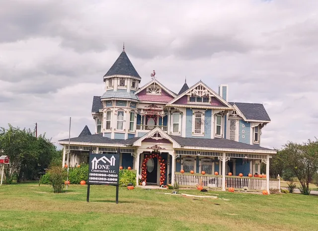 The Tea House on 18th
