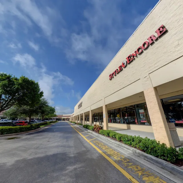 Style Encore Palm Beach Gardens