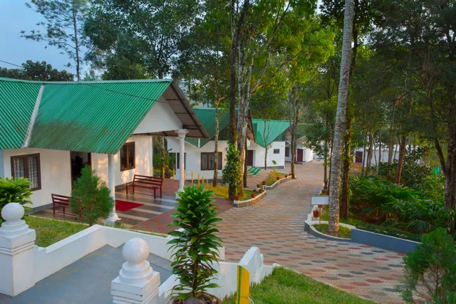 Misty Lake Resorts by Stride