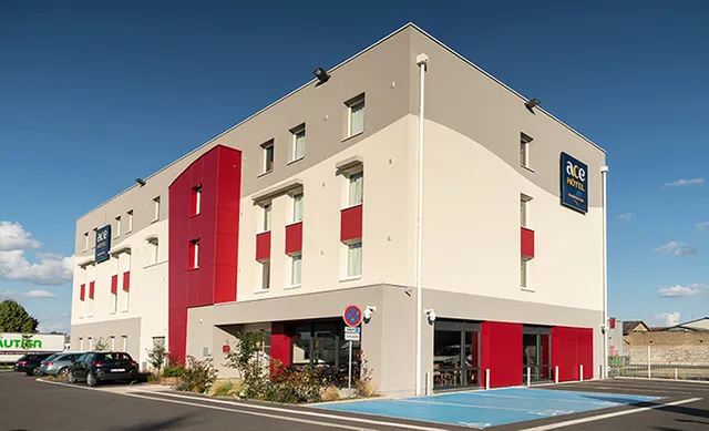 ACE Hôtel Chartres