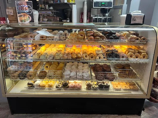 G & G Bakery and Cafe