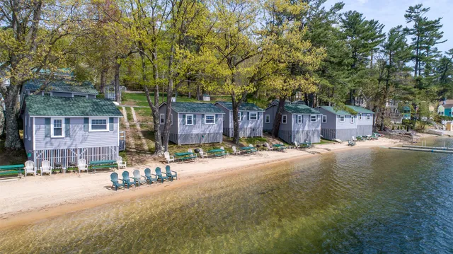 Proctor's Lakehouse Cottages