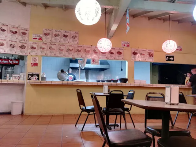 La Cochinita japanse Food Factory