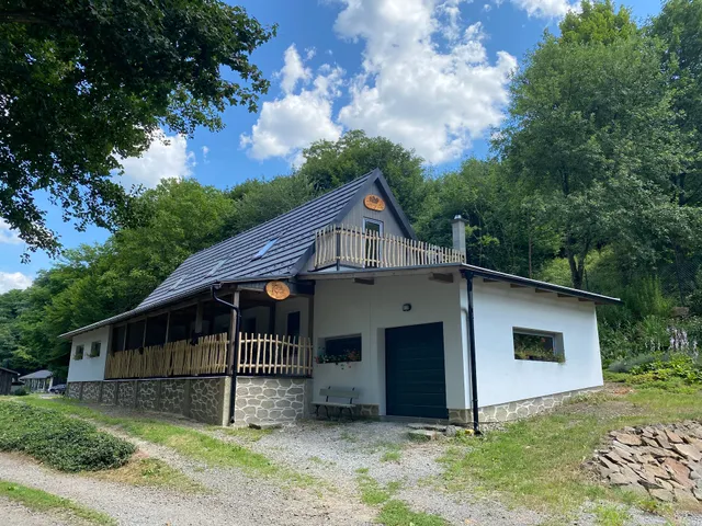 Areál Pekný les : Chata * Teambuilding * Svadba * Oslava