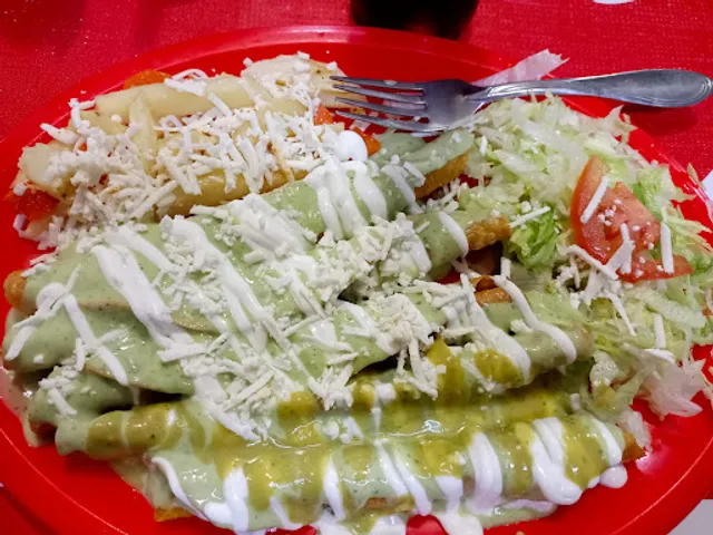 Antojitos Mexicanos Los Pinos
