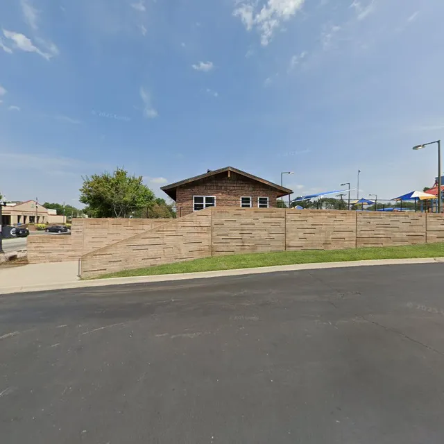 Gladstone Municipal Pool