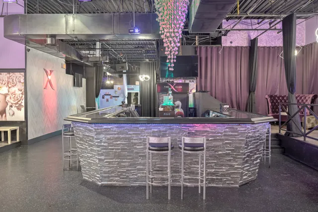 The X Club / Mermaid Lounge Pool