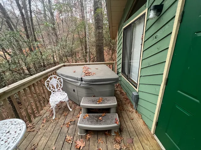 Azalea Pines Bungalow