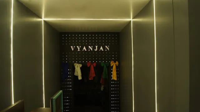 Vyanjan Bar N Restaurant