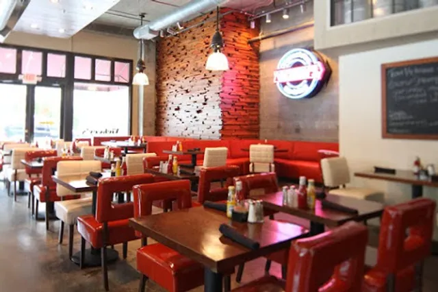 Vickery's Bar & Grill - Glenwood Park