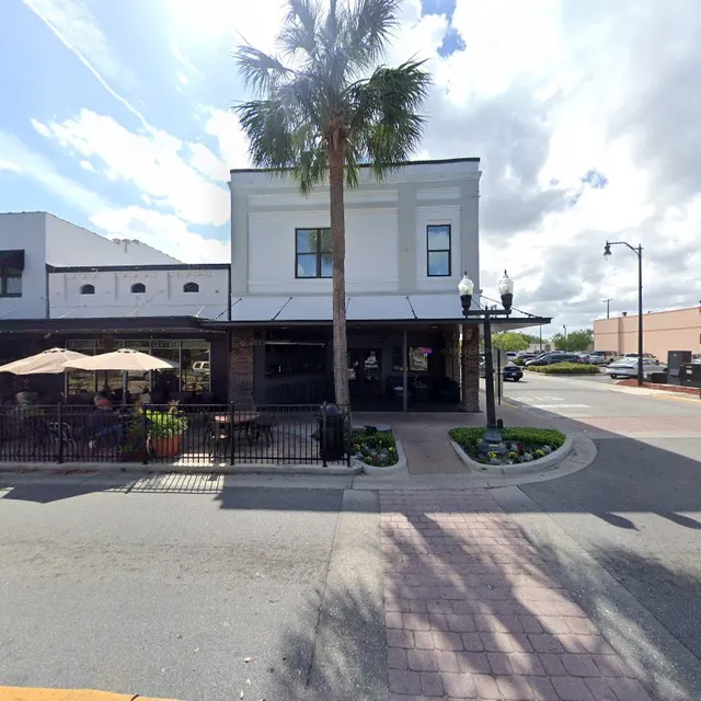 Mamadukes Brewery & Eatery