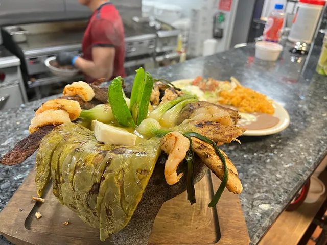 El kanelo 3 Mexican restaurant & bar