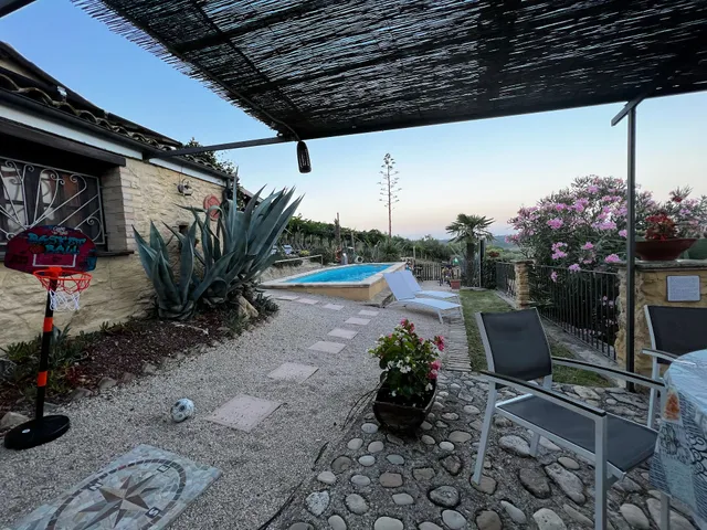 La Casa Del Leone Rosso