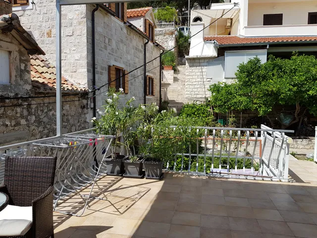 Apartments Tri Sestrice