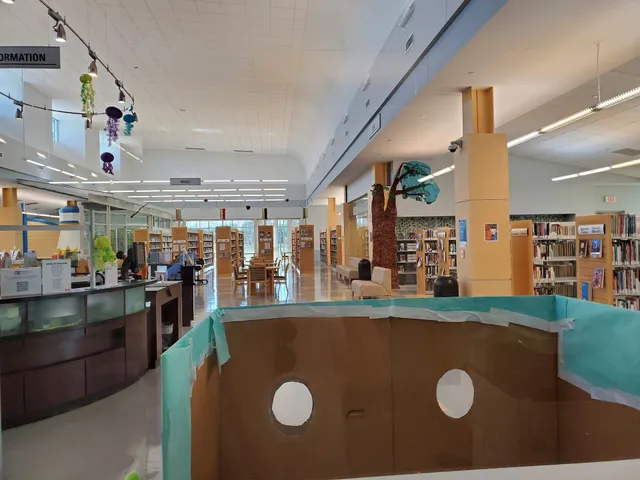 Vinson Neighborhood Library