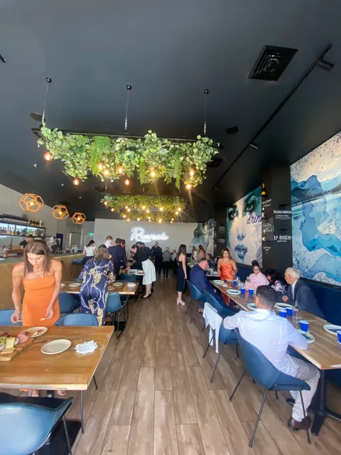 Riverside Bar & Dining