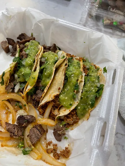 Antojitos Mexicanos food truck