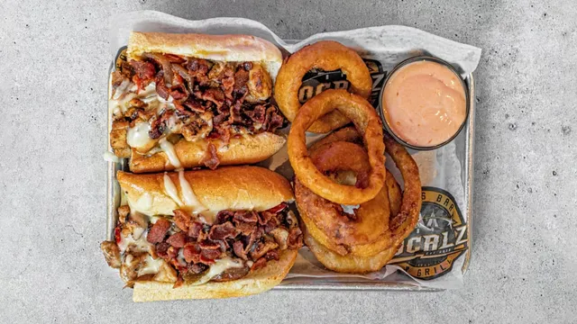 Localz Sports Bar & Grill St Pete