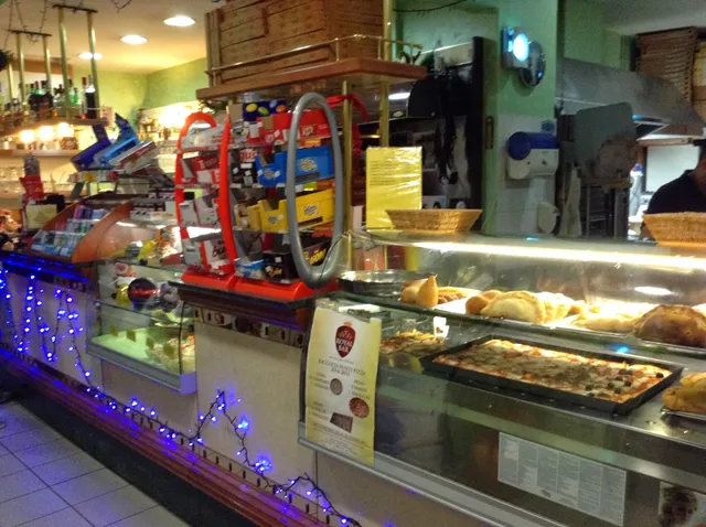 ROYAL- Bar, Rosticceria, Pizzeria, Paninoteca, Servizio catering