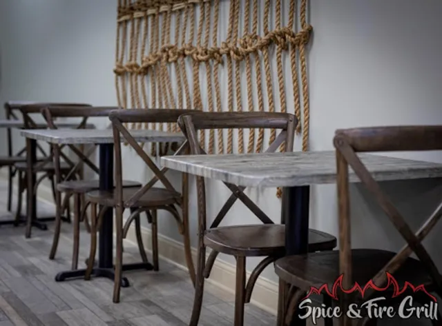 Spice & Fire Grill مطعم بهار و نار