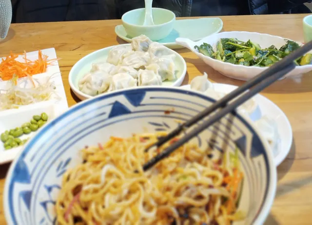 Manjie Dumplings Ping'an Ave Dian