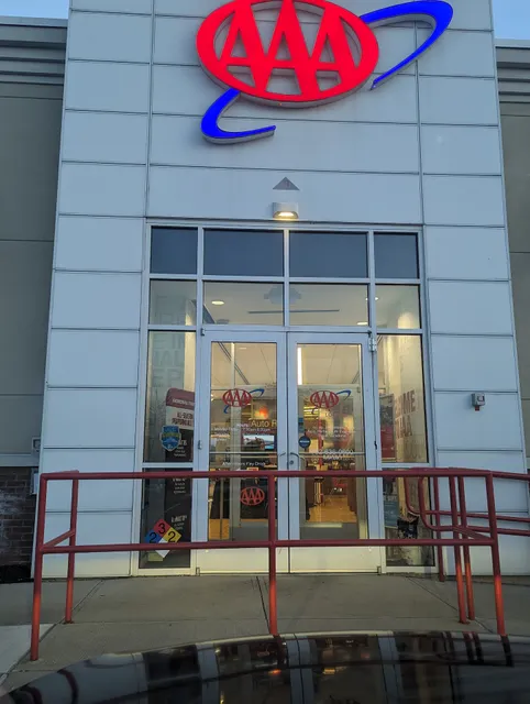 AAA Edison Car Care Insurance Travel Center