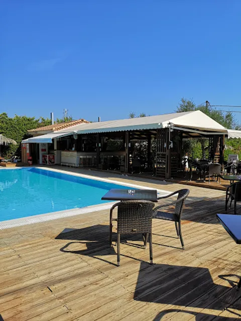 Piscina Pool Bar