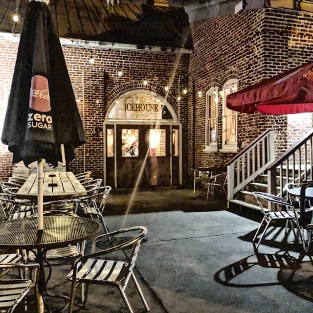 The Icehouse Restaurant