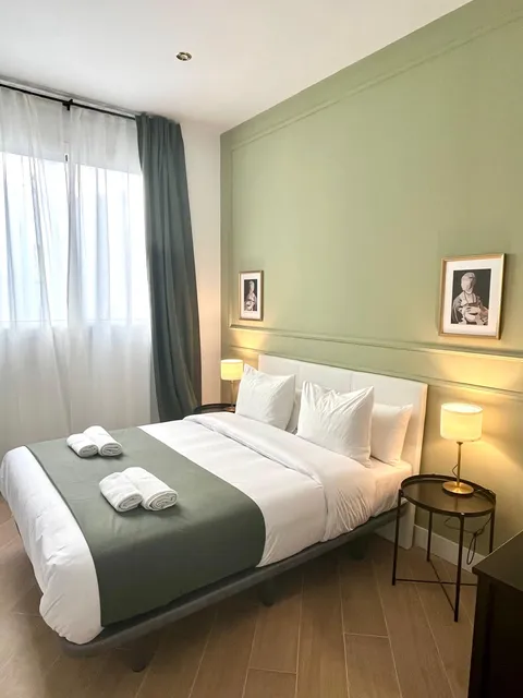 Apartamentos Élite - Art Collection - Leonardo