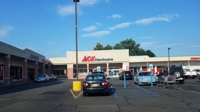 Baldwin Harbor Shopping Center