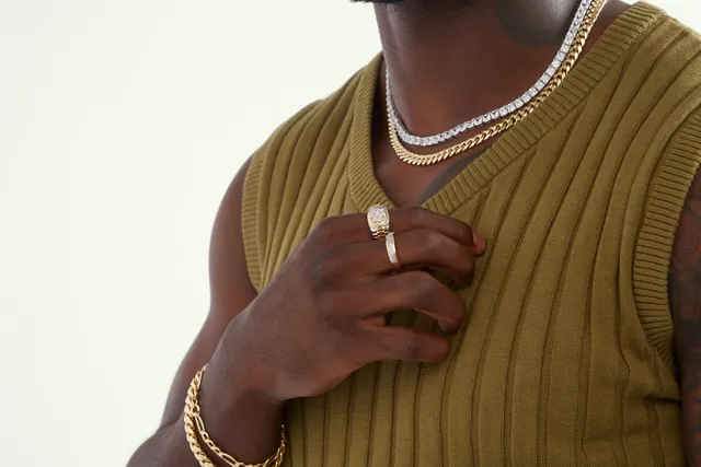 Banter by Piercing Pagoda