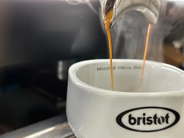 House of Coffee - Ηλιούπολη - Special coffee, smart food, exquisite coffee, sublime coffee, take away & delivery