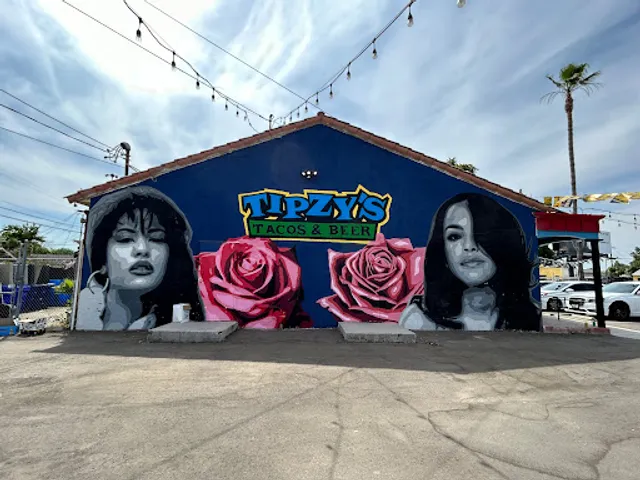 Tipzy's Tacos & Beer