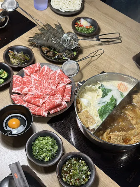 金鍋盃中壢店（寵物友善餐廳）