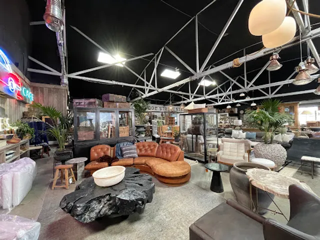 Big Daddy's Antiques