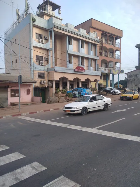 Carrefour de la Vallée