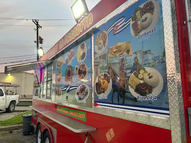 YummyStreetLaPasadita