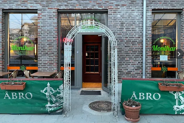 Monihar Indisk Restaurang Solna