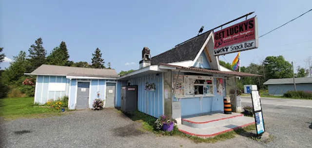 Lucky Snack Bar