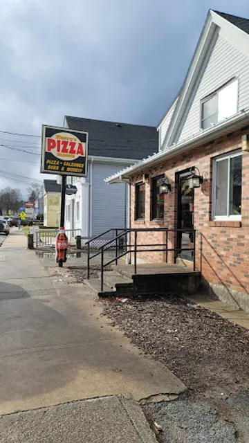 Harry's Famous Pizza